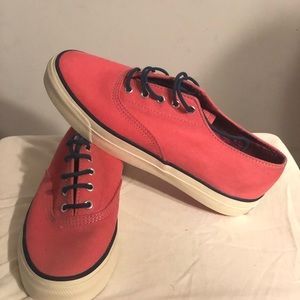 Sperry’s top sizers